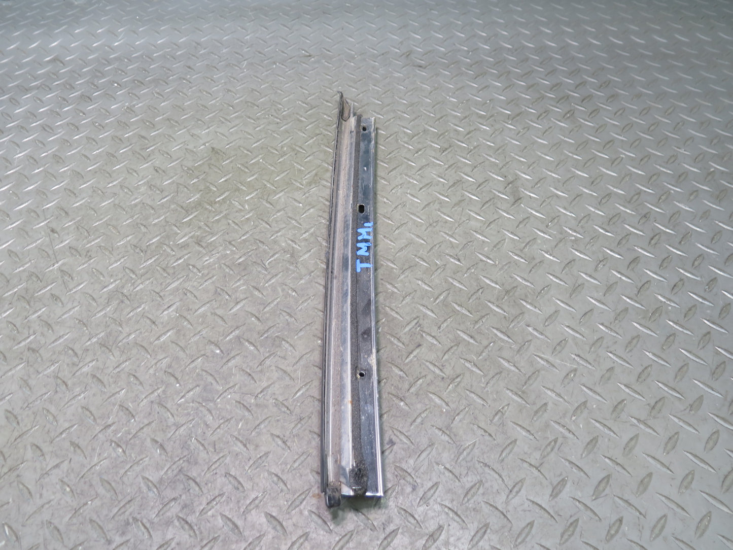 00-05 Toyota MR2 Spyder Set of 2 Front Left & Right A Pillar Drip Molding OEM