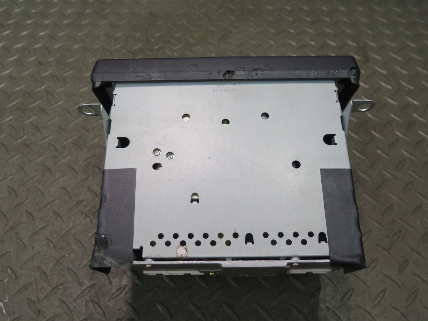 00-02 Toyota MR2 Spyder ZZW30L Radio Cassette CD Player Receiver 86120-2B680 OEM