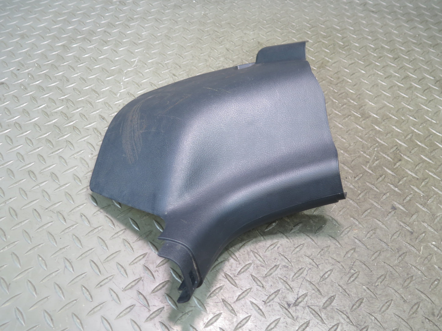 00-05 Toyota MR2 Spyder ZZW30L Set of 2 Front Lower Kick Trim Cover Panel OEM
