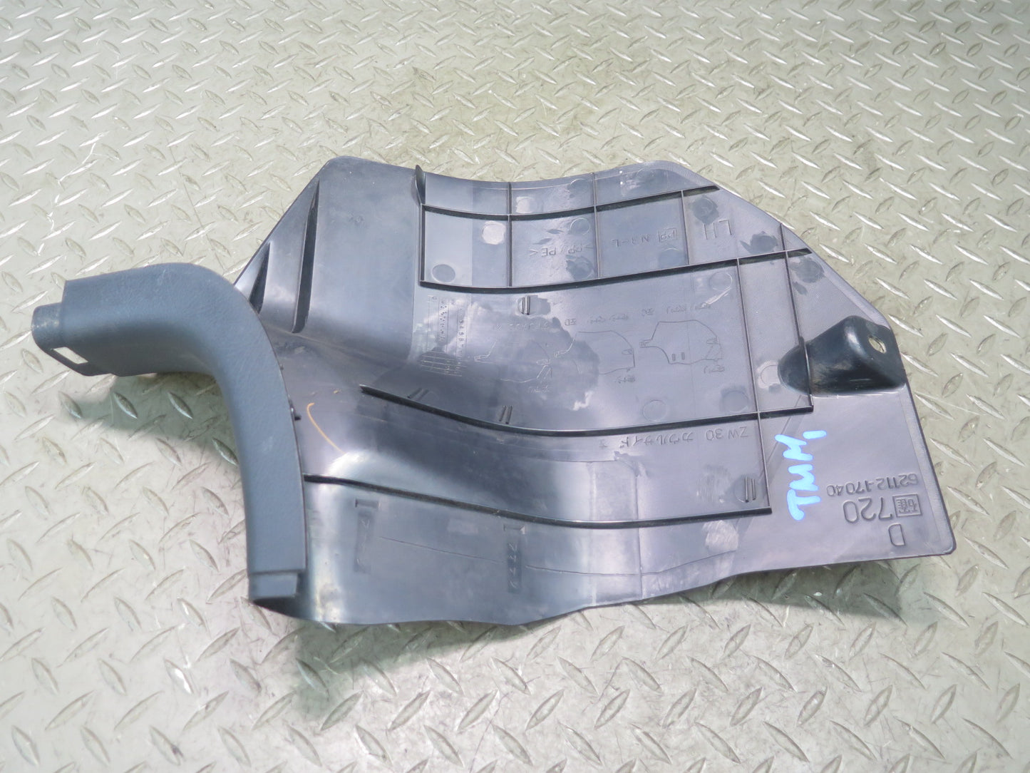 00-05 Toyota MR2 Spyder ZZW30L Set of 2 Front Lower Kick Trim Cover Panel OEM