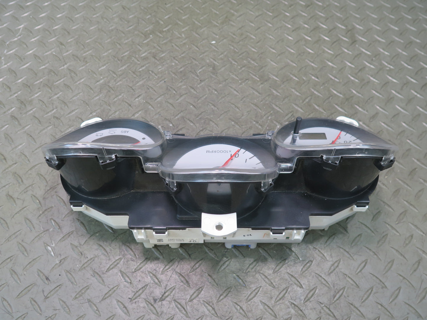 00-02 Toyota MR2 Spyder ZZW30L M/T Instrument Cluster Gauge Speedometer OEM