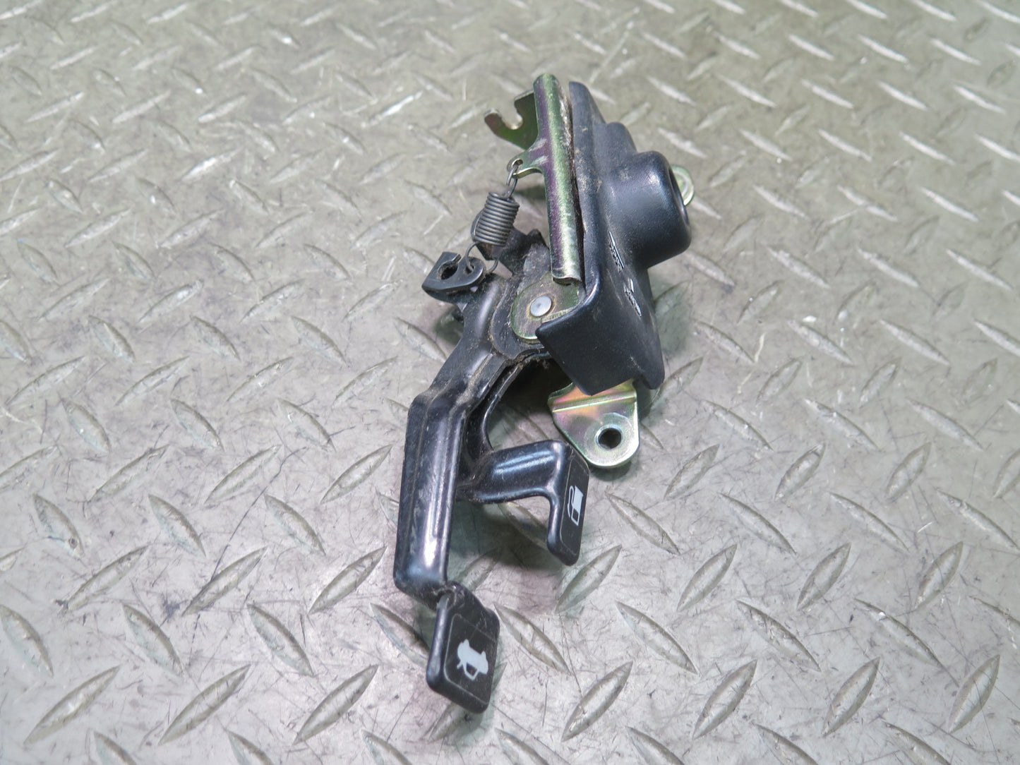 00-05 Toyota MR2 Spyder ZZW30L Trunk & Fuel Door Open Release Handle w Trim