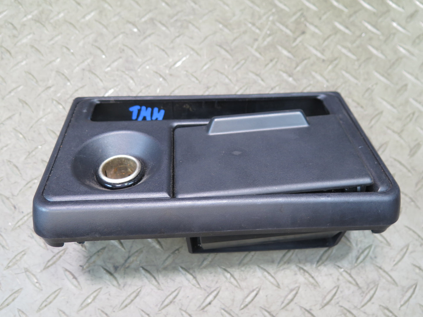 00-05 Toyota MR2 Spyder ZZW30L Dash Front Ash Tray OEM