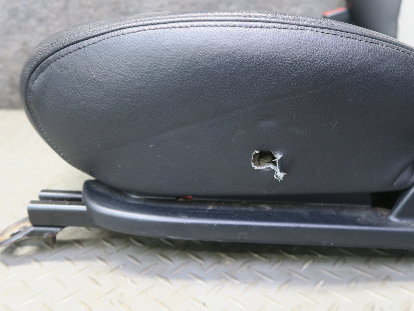 00-02 Toyota MR2 Spyder ZZW30L Set of 2 Front Left & Right Leather Seat OEM