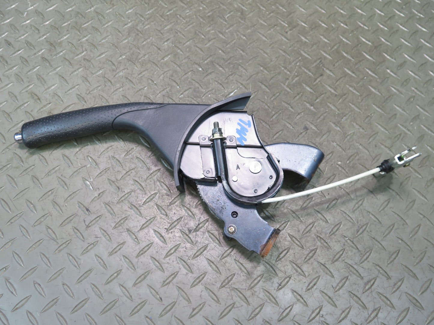 00-05 Toyota MR2 Spyder ZZW30L Emergency Parking Hand Brake Handle OEM