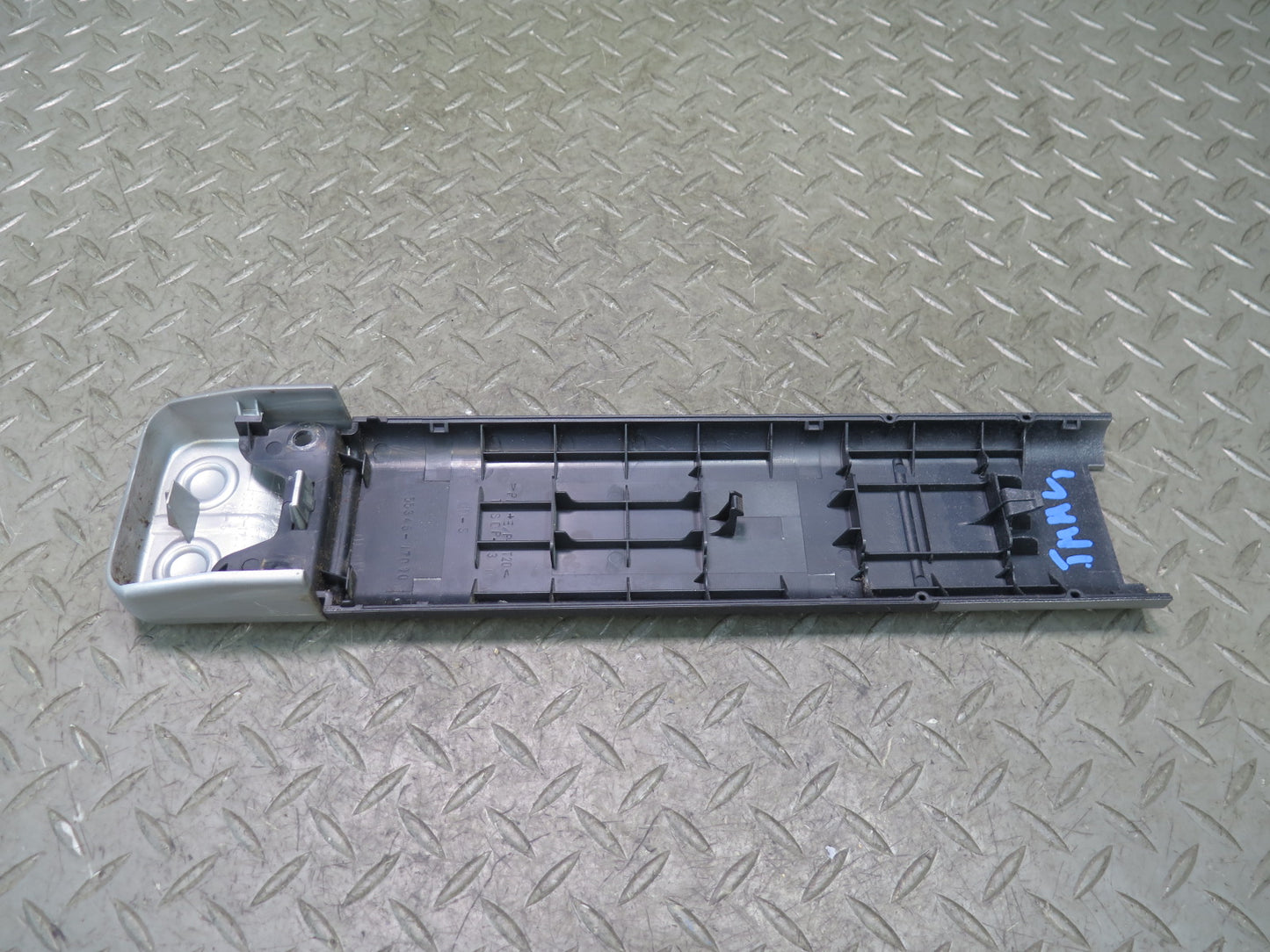 00-05 Toyota MR2 Spyder ZZW30L Center Console Left & Right Trim Panel Set OEM