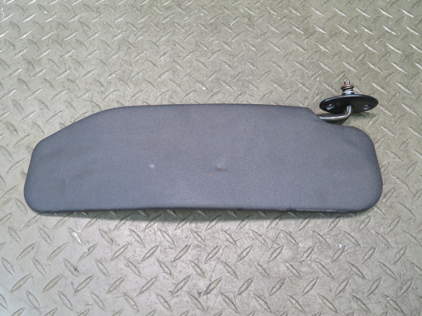 00-05 Toyota MR2 Spyder ZZW30L Set of 2 Front Left & Right Sun Visor OEM