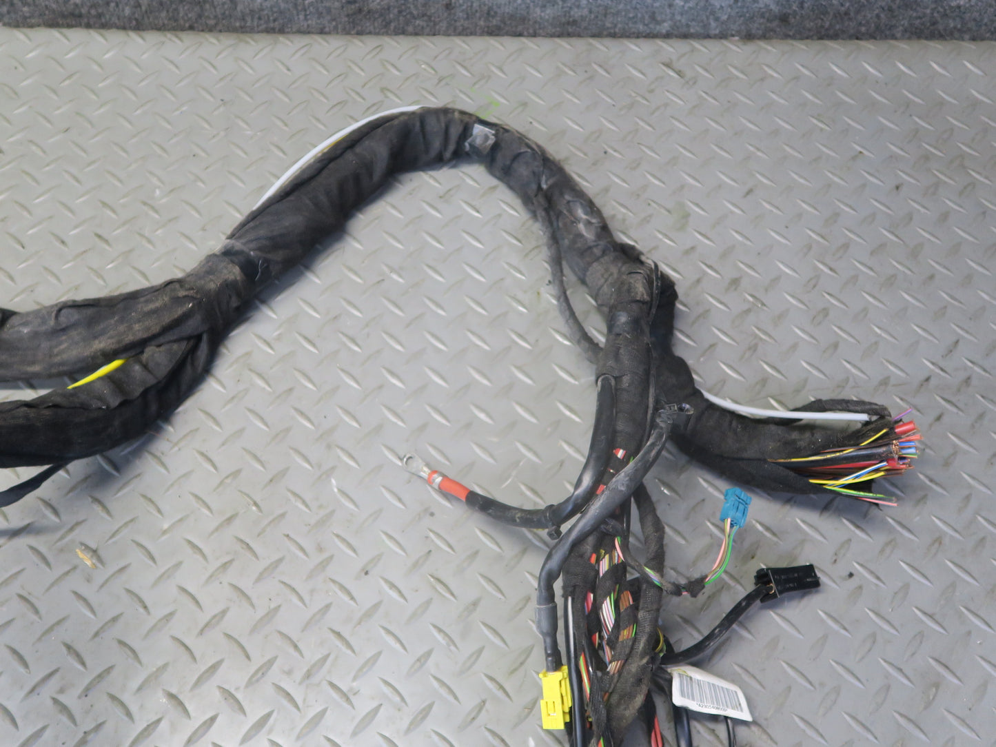 03-12 Mercedes R230 Sl-class Battery Stabilization Control Module w Wiring OEM