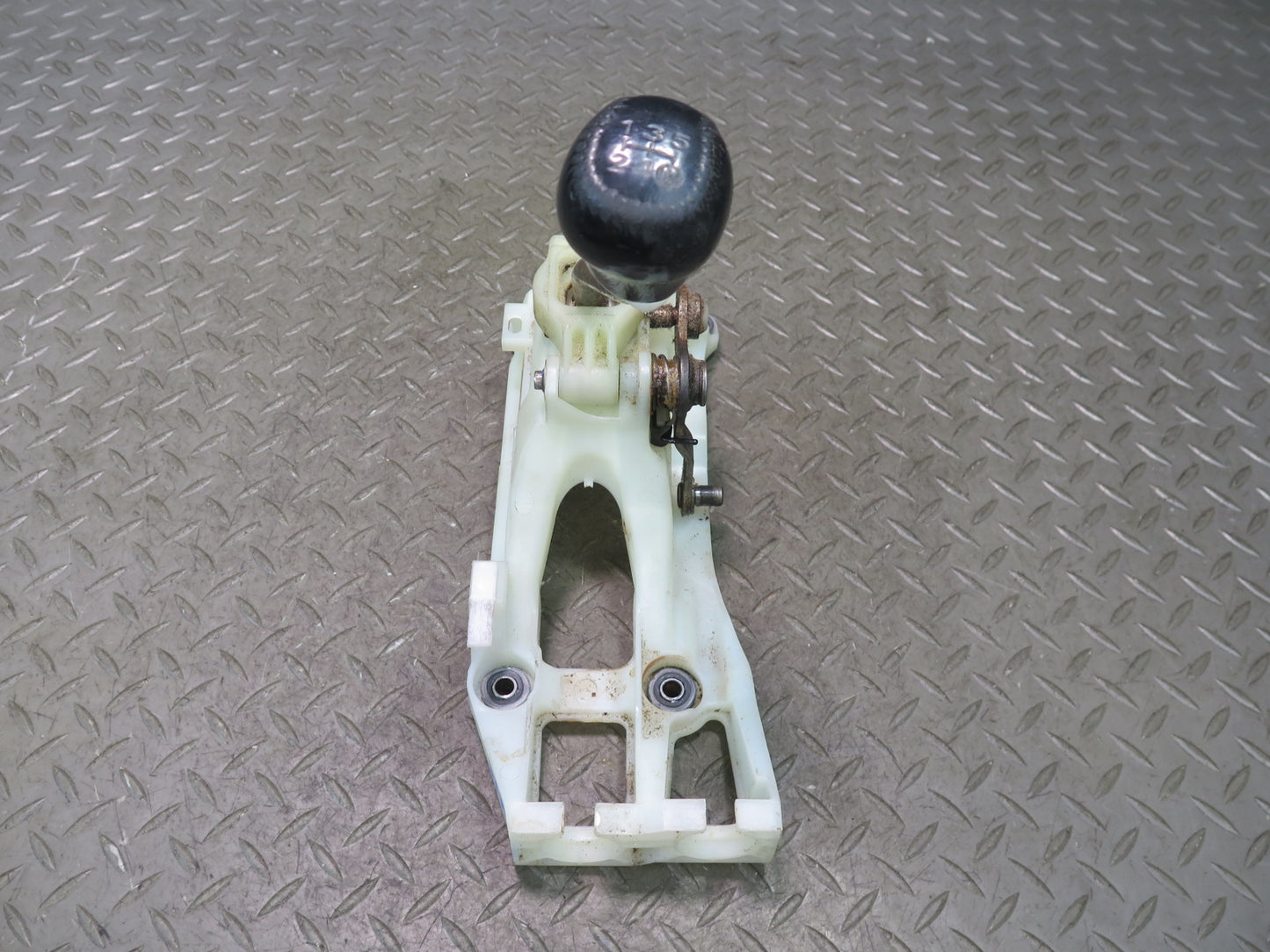 00-05 Toyota MR2 Spyder ZZW30L M/T Manual Transmission Shifter OEM