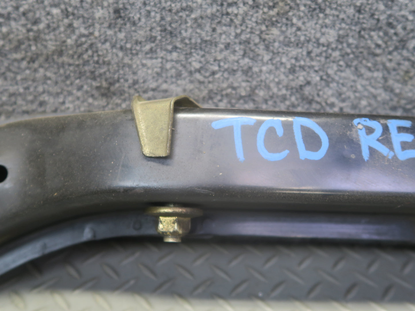 84-88 Toyota Cressida MX73 Sedan Rear Differential Carrier Mount Support OEM