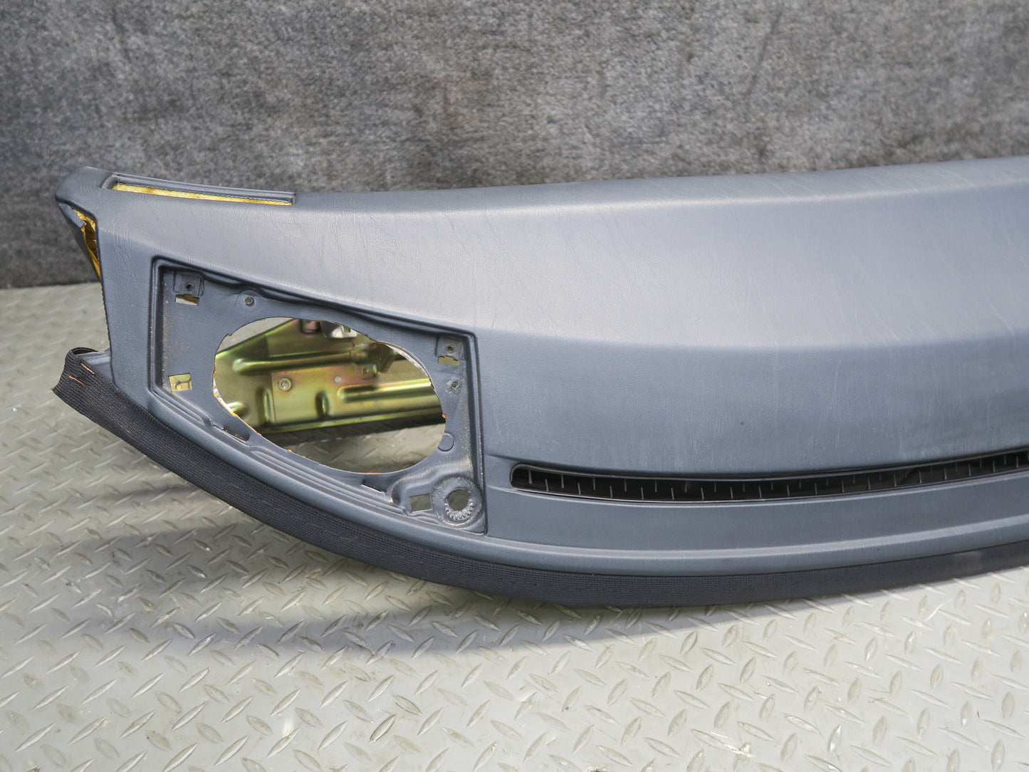 86-91 Mercedes W126 420SEL 560SEL Dashboard Dash Instrument Panel Cover OEM