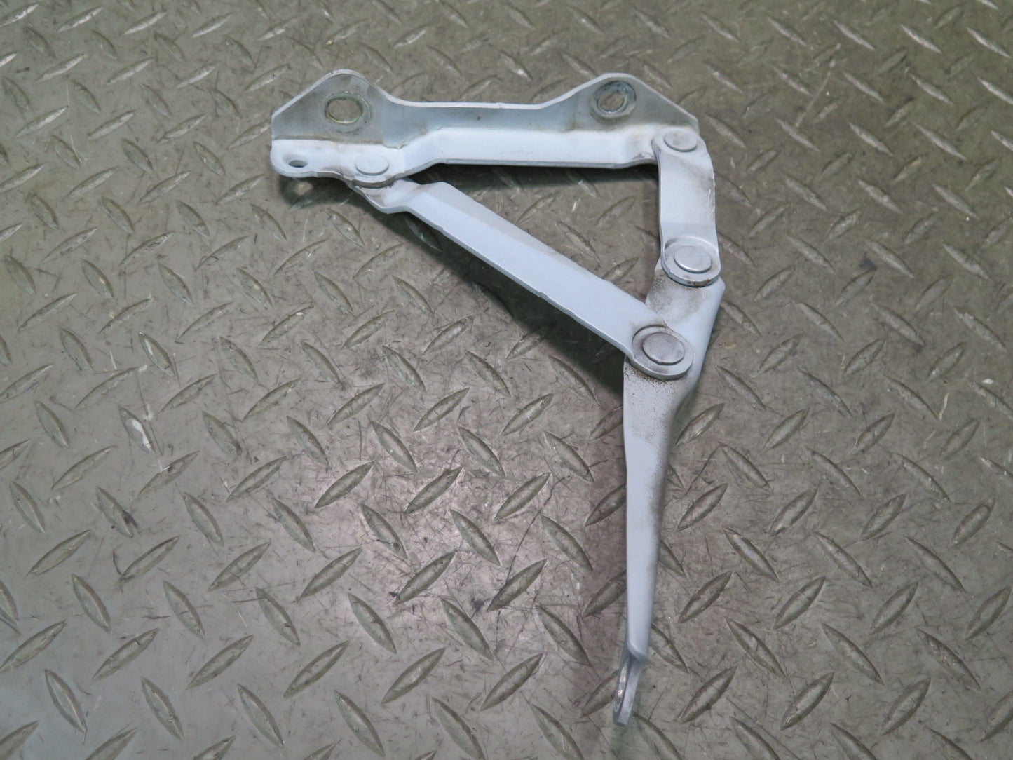 00-05 Toyota MR2 Spyder ZZW30L Rear Left & Right Engine Lid Hood Hinge Set OEM