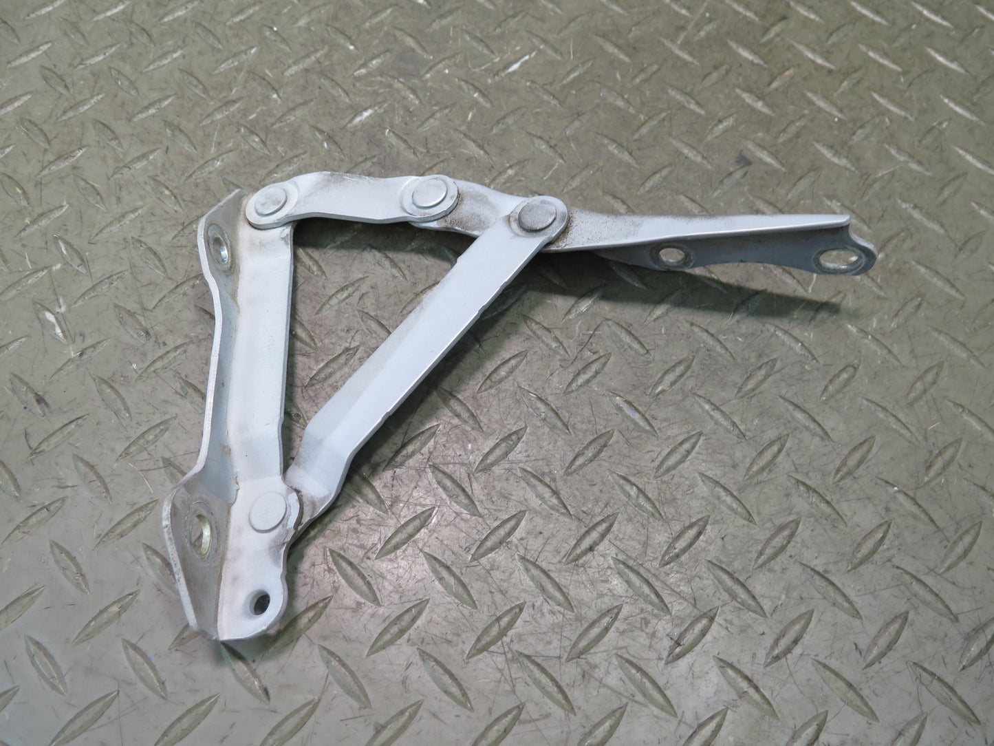 00-05 Toyota MR2 Spyder ZZW30L Rear Left & Right Engine Lid Hood Hinge Set OEM