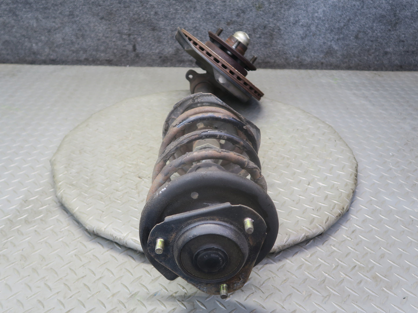84-88 Toyota Cressida MX73 Front Left Spindle Knuckle Wheel Hub Strut Rotor OEM