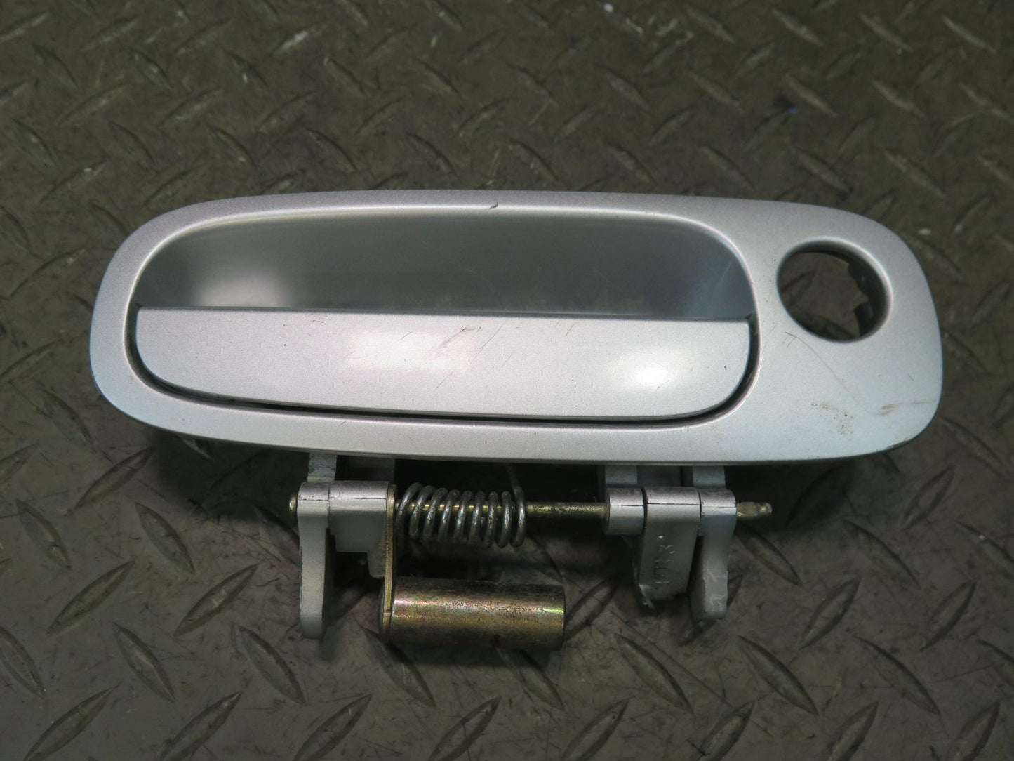 00-05 Toyota MR2 Spyder ZZW30L Right Door Exterior Handle Silver OEM