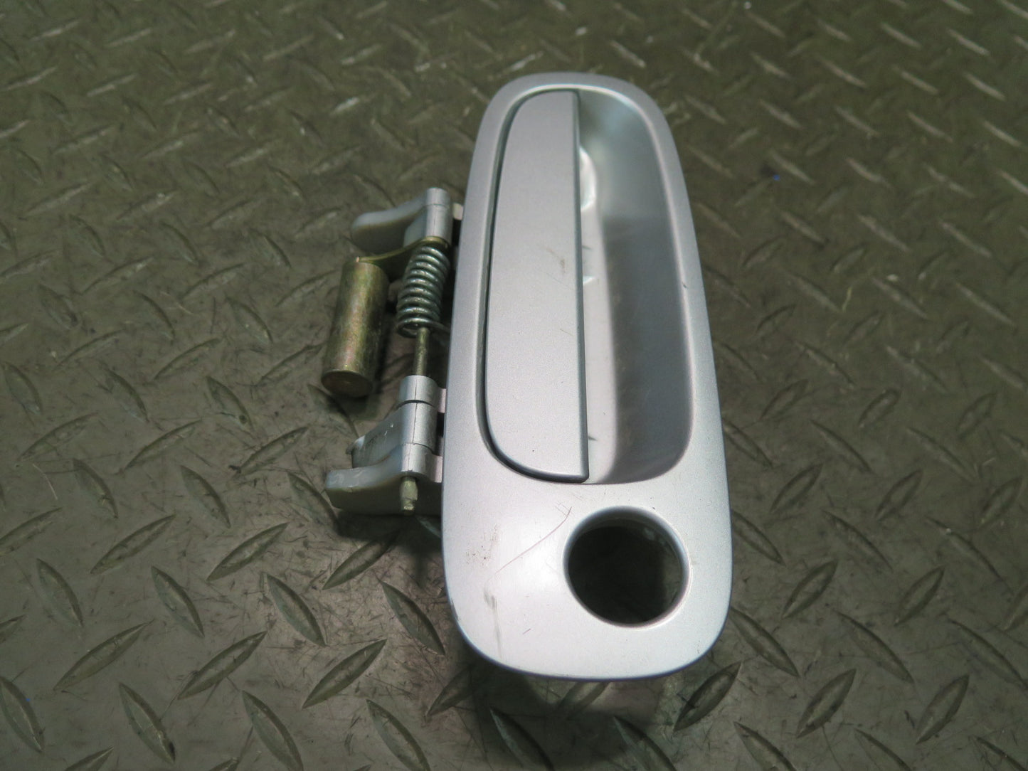 00-05 Toyota MR2 Spyder ZZW30L Right Door Exterior Handle Silver OEM