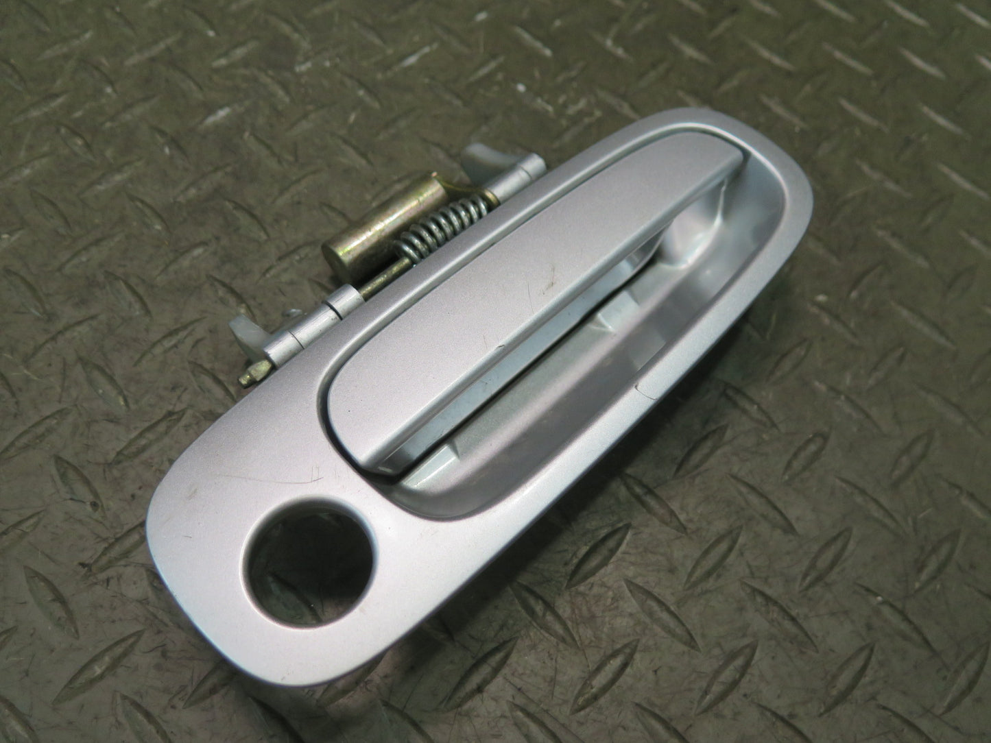 00-05 Toyota MR2 Spyder ZZW30L Right Door Exterior Handle Silver OEM