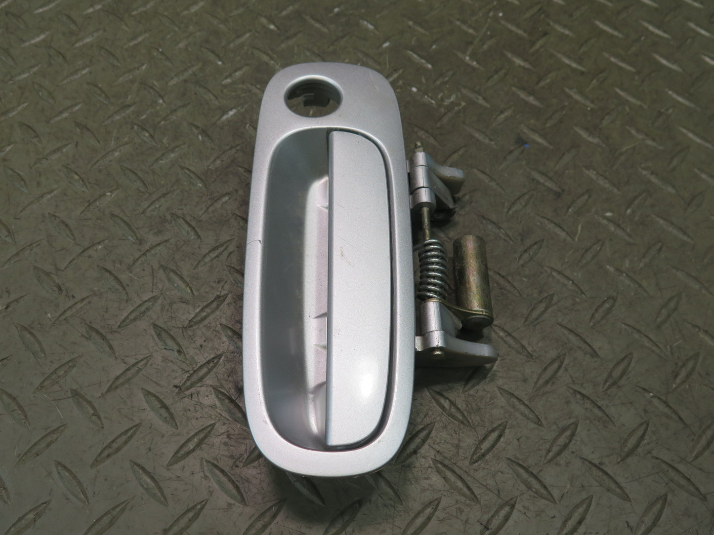 00-05 Toyota MR2 Spyder ZZW30L Right Door Exterior Handle Silver OEM