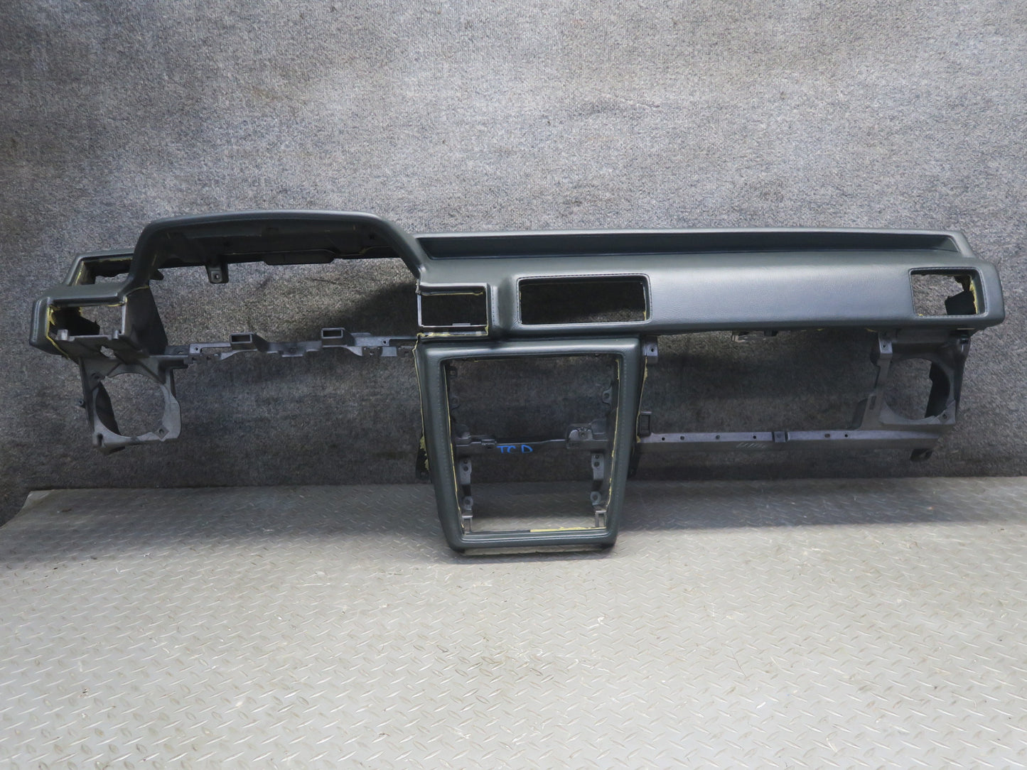 84-86 Toyota Cressida MX73 Dashboard Dash Instrument Trim Panel Cover Gray OEM