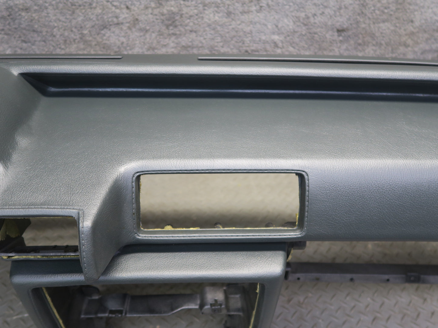 84-86 Toyota Cressida MX73 Dashboard Dash Instrument Trim Panel Cover Gray OEM