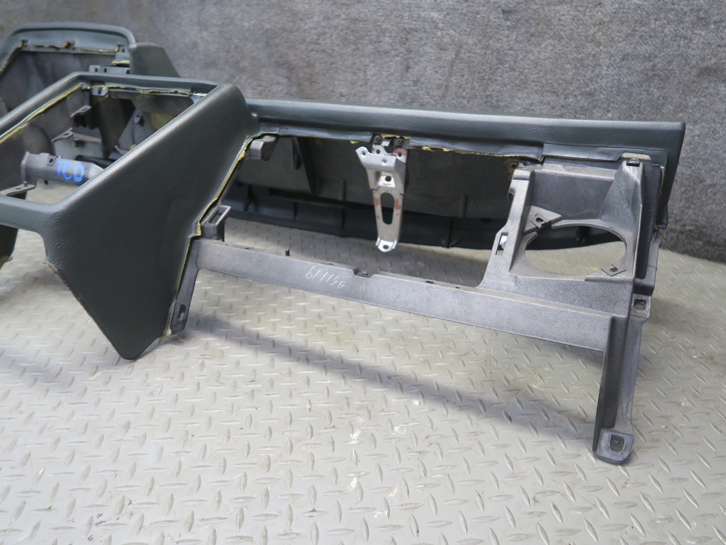 84-86 Toyota Cressida MX73 Dashboard Dash Instrument Trim Panel Cover Gray OEM