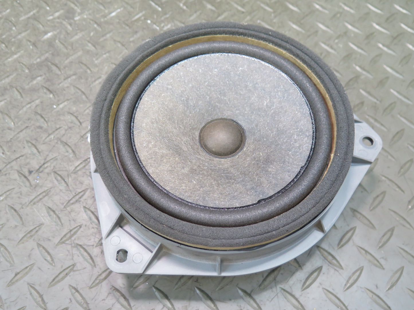 00-05 Toyota MR2 Spyder Set of 2 Left & Right Door Speaker 86160-22860 OEM