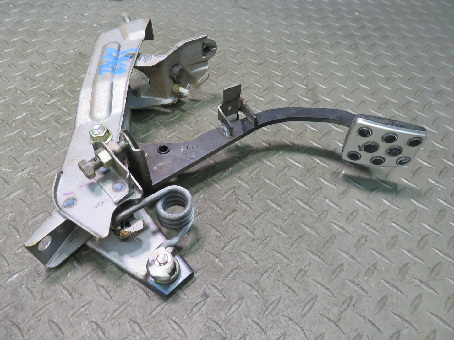 00-05 Toyota MR2 Spyder ZZW30L M/T Clutch Brake Gas Acceleration Pedal Set OEM