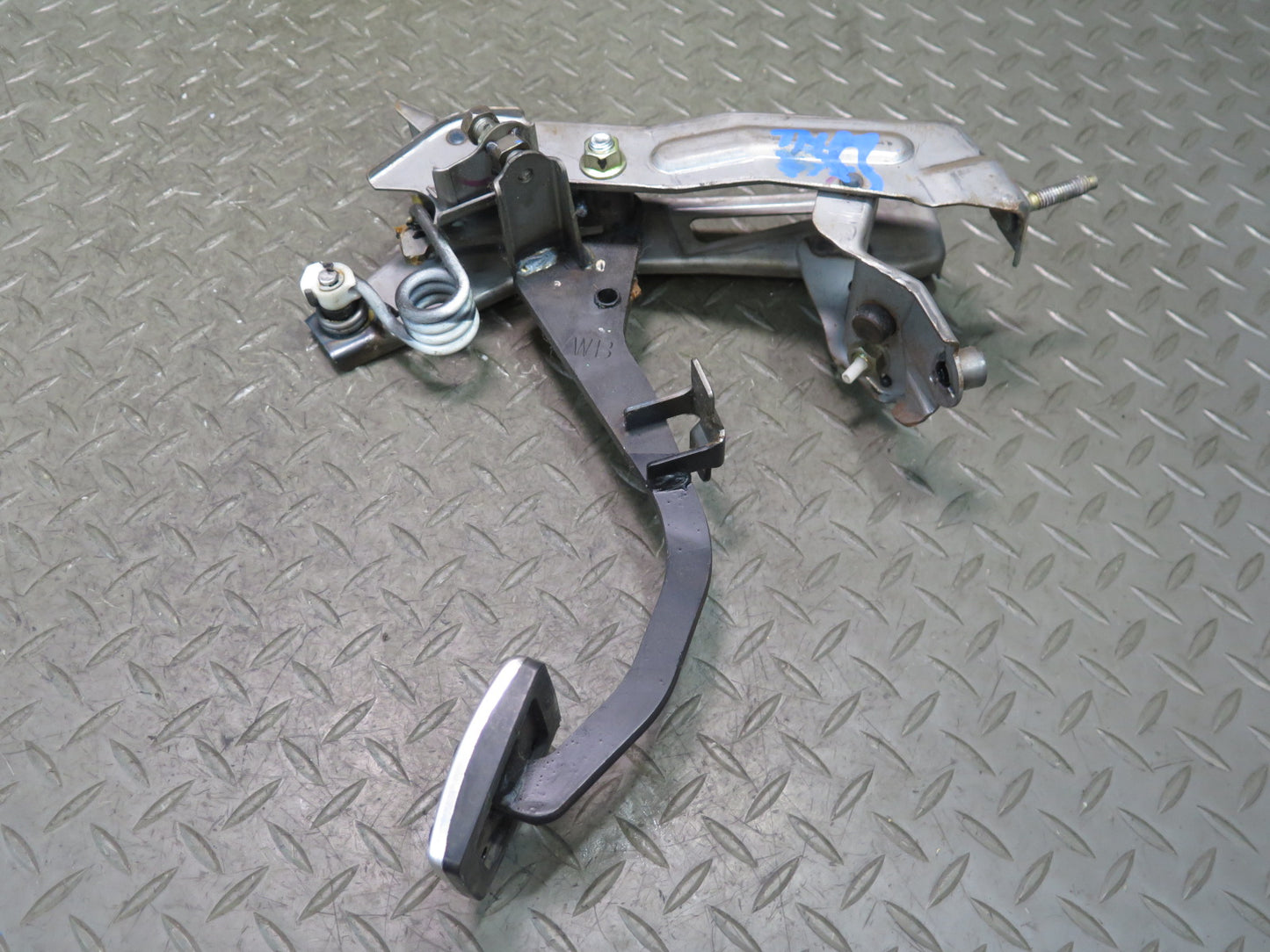 00-05 Toyota MR2 Spyder ZZW30L M/T Clutch Brake Gas Acceleration Pedal Set OEM