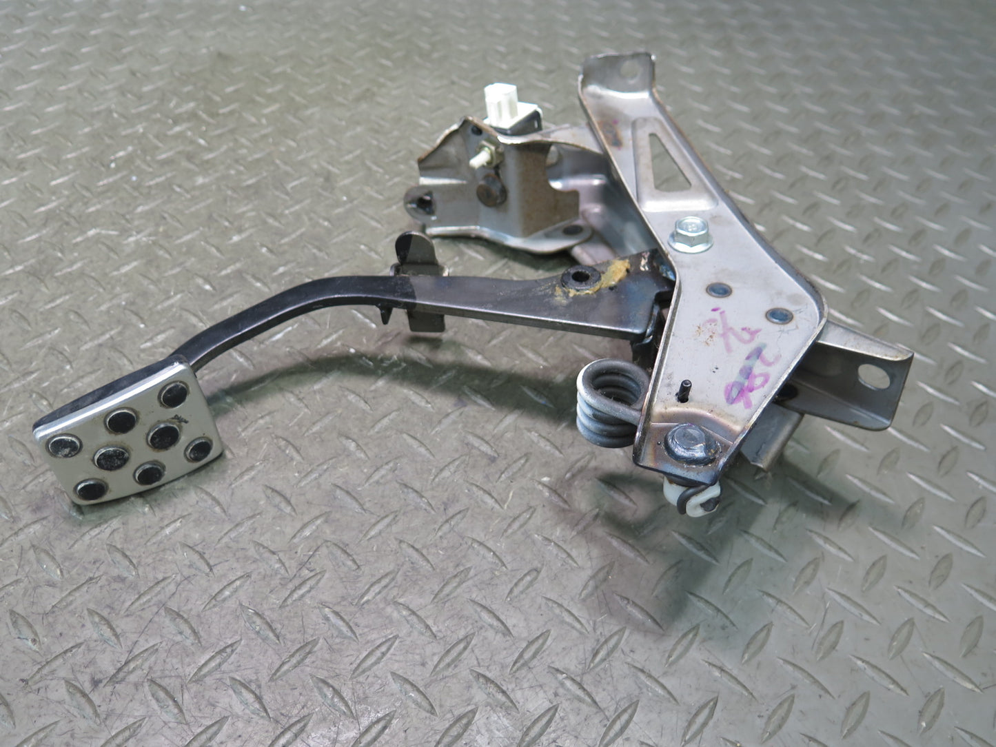 00-05 Toyota MR2 Spyder ZZW30L M/T Clutch Brake Gas Acceleration Pedal Set OEM