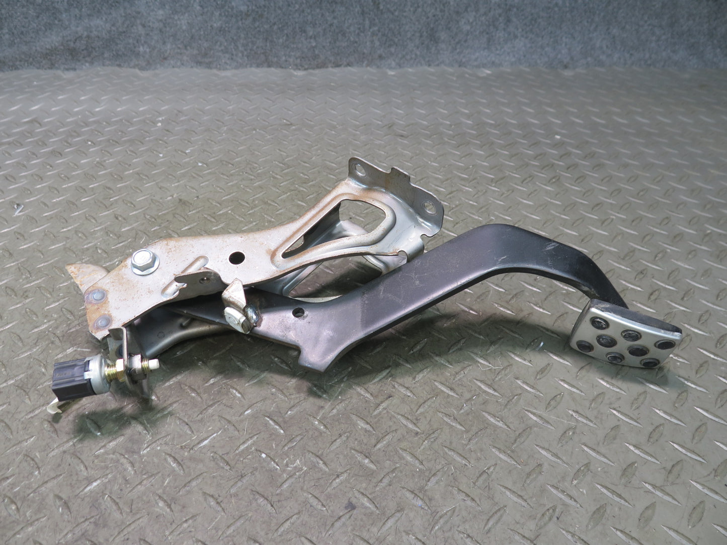 00-05 Toyota MR2 Spyder ZZW30L M/T Clutch Brake Gas Acceleration Pedal Set OEM