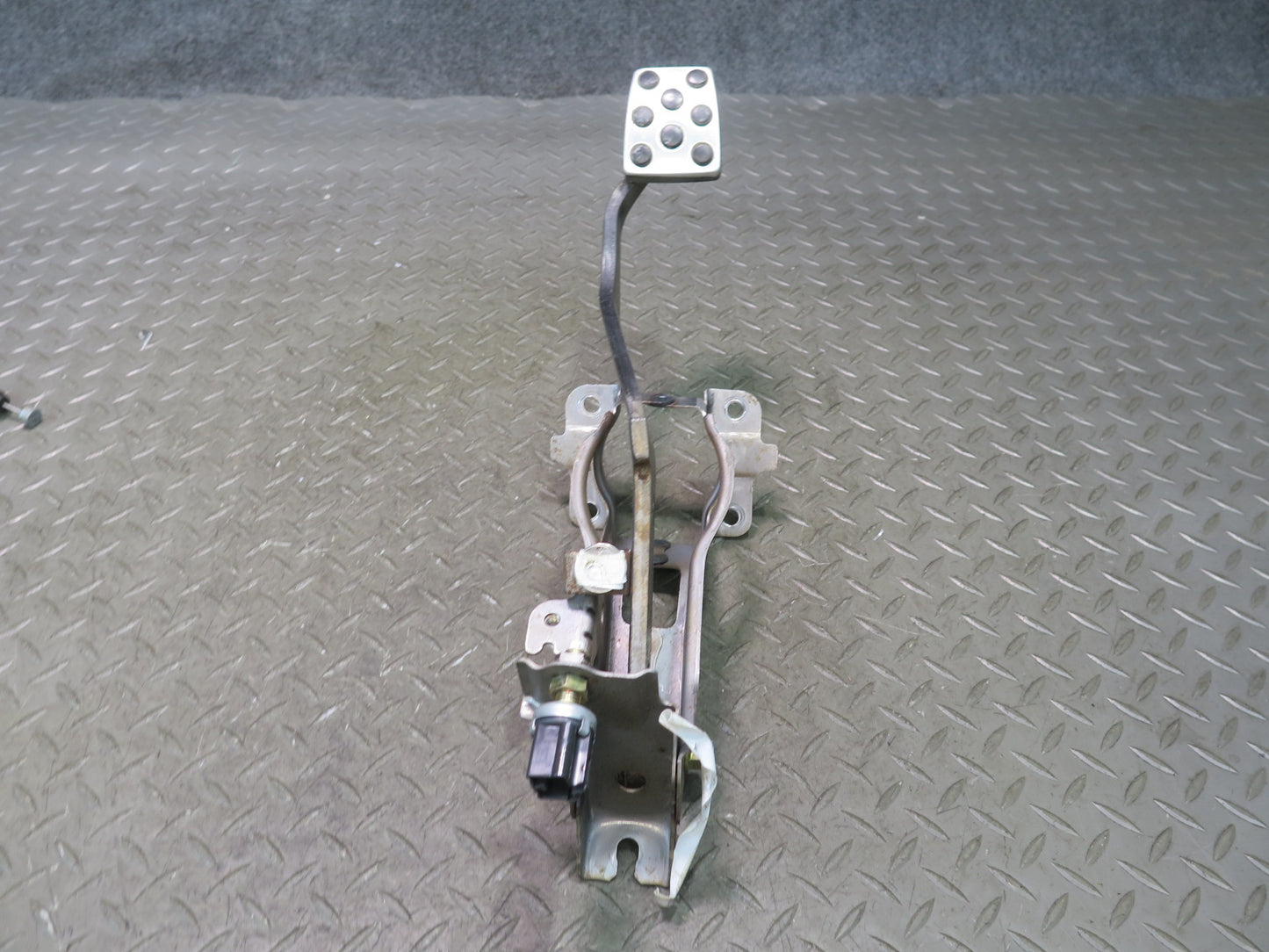 00-05 Toyota MR2 Spyder ZZW30L M/T Clutch Brake Gas Acceleration Pedal Set OEM