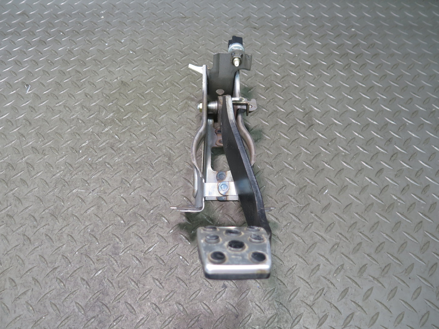 00-05 Toyota MR2 Spyder ZZW30L M/T Clutch Brake Gas Acceleration Pedal Set OEM