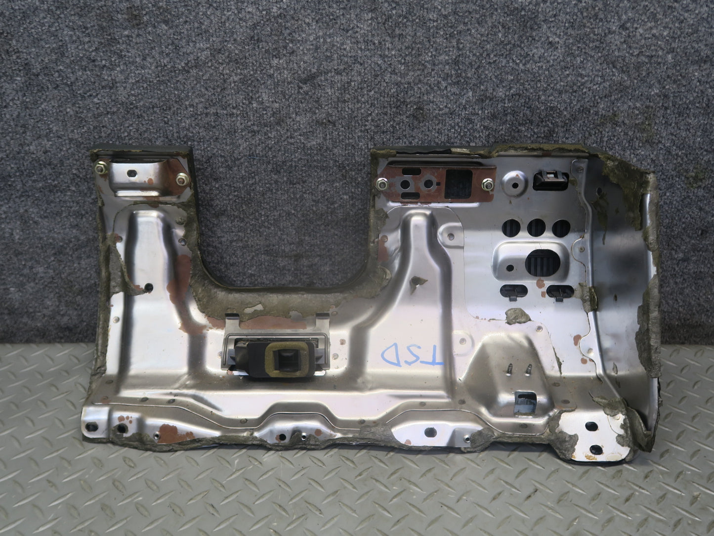 84-86 Toyota Cressida MX73 Front Left Side Dash Lower Knee Trim Panel Cover OEM
