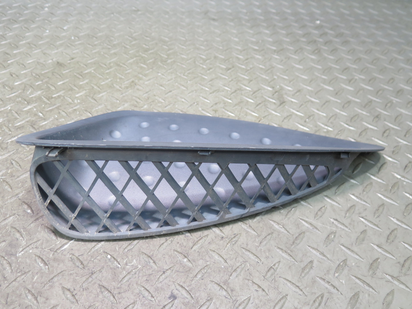 00-02 Toyota MR2 Spyder ZZW30L Set of 2 Rear Quarter Air Vent Scoop Grille OEM