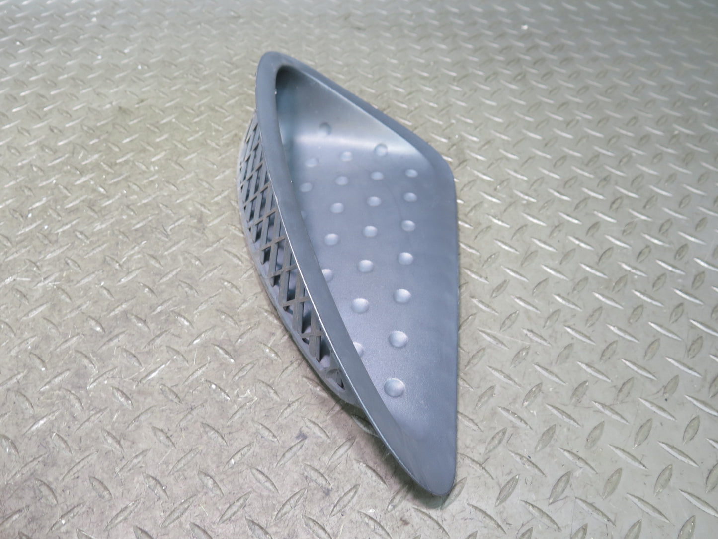 00-02 Toyota MR2 Spyder ZZW30L Set of 2 Rear Quarter Air Vent Scoop Grille OEM