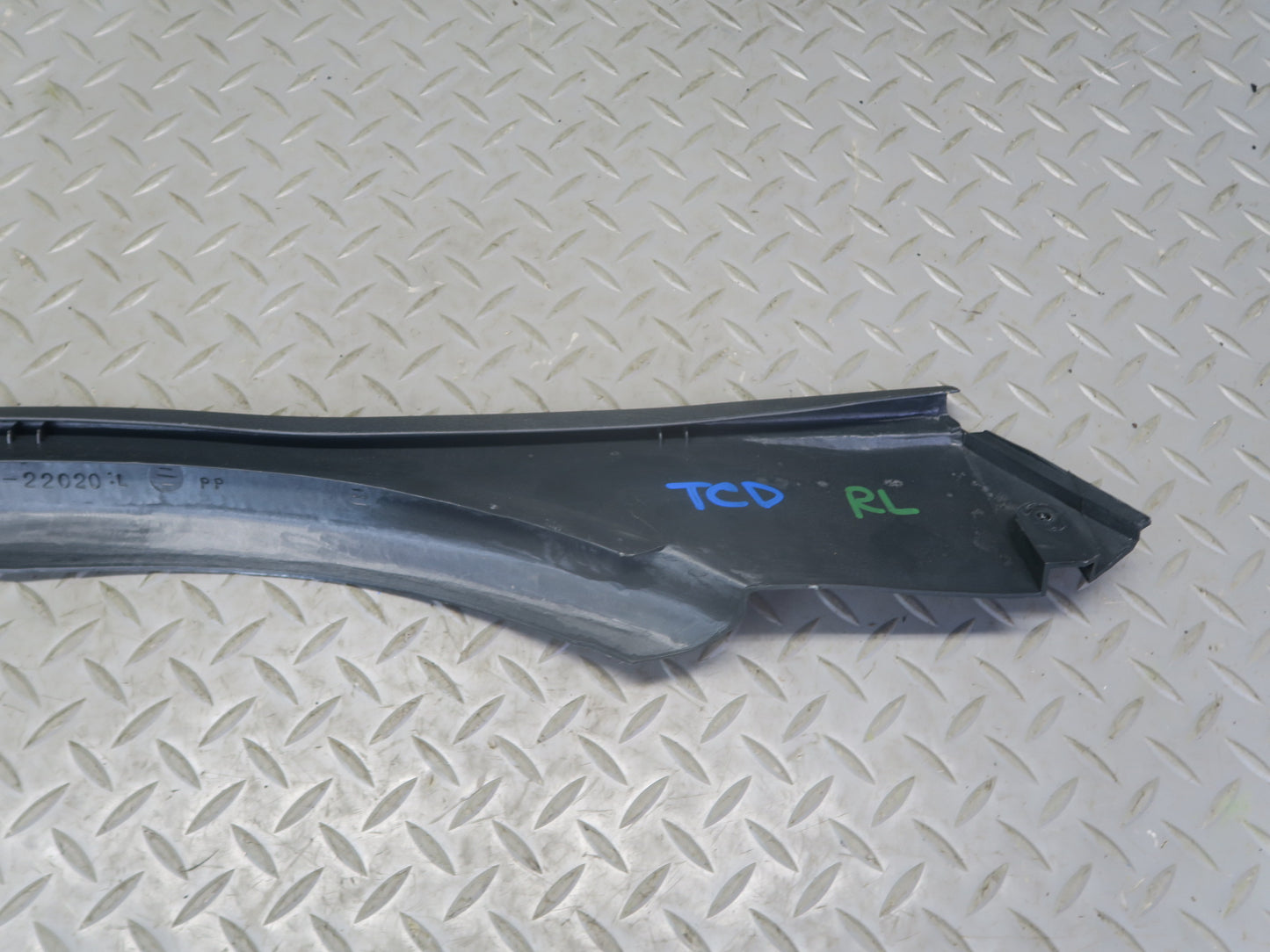 84-86 Toyota Cressida MX73 Sedan Rear Left & Right C Pillar Lower Trim Set OEM