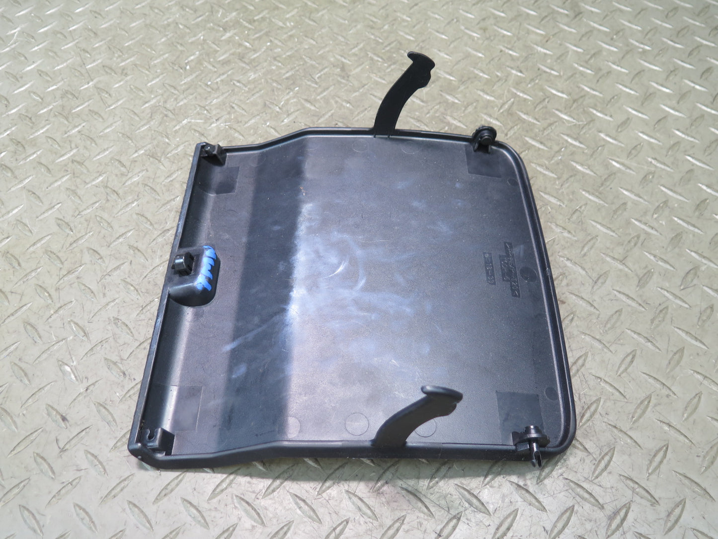 00-05 Toyota MR2 Spyder ZZW30L Dash Compartment Storage Door Lid Cover Black OEM
