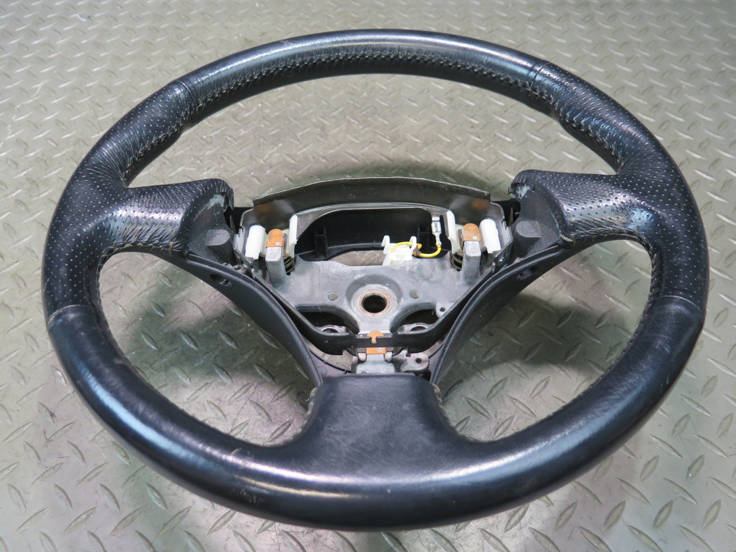 00-05 Toyota MR2 Spyder ZZW30L Leather Steering Black OEM