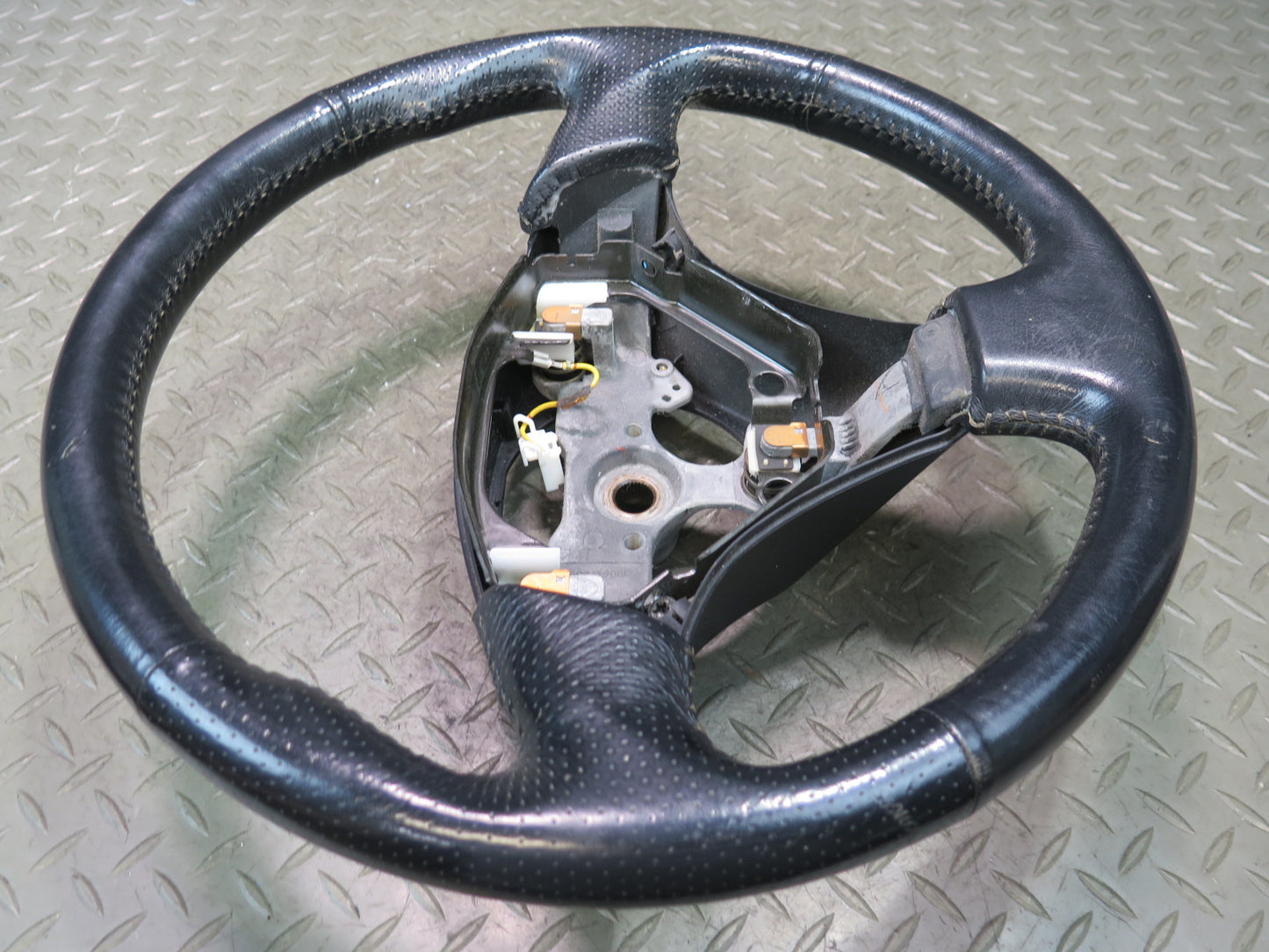 00-05 Toyota MR2 Spyder ZZW30L Leather Steering Black OEM