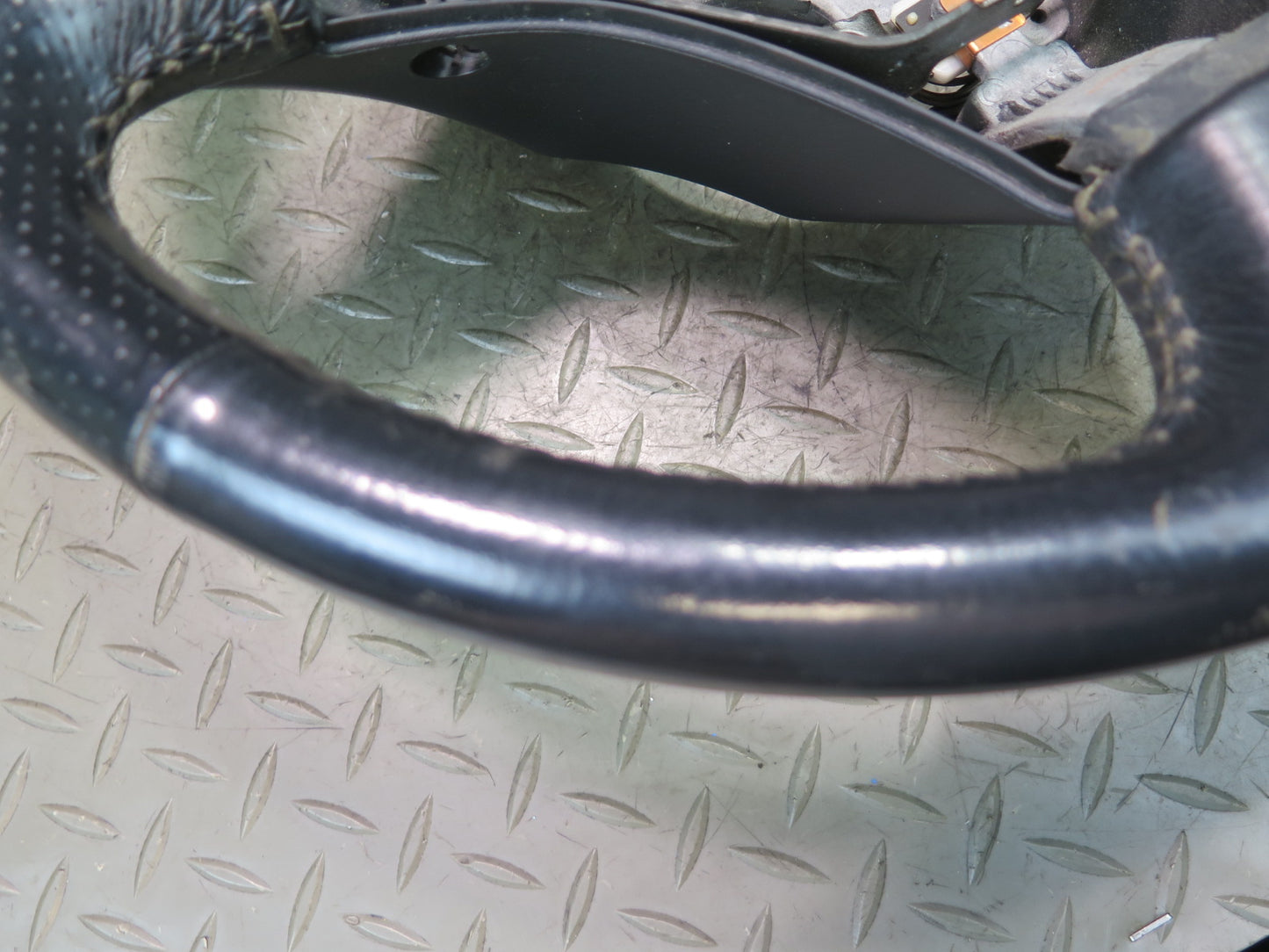 00-05 Toyota MR2 Spyder ZZW30L Leather Steering Black OEM