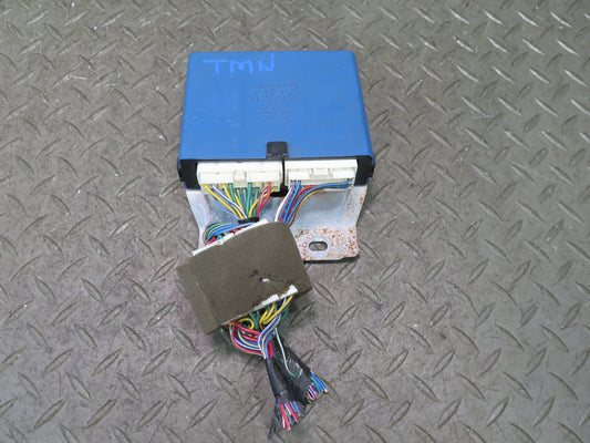 00-05 Toyota MR2 Spyder ZZW30L Multiplex Body Control Module 89221-17020 OEM