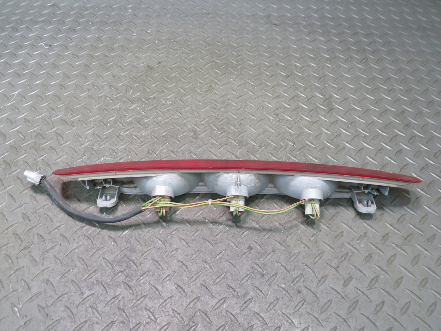 00-05 Toyota MR2 Spyder ZZW30L Rear Third 3RD Brake Light Lamp OEM