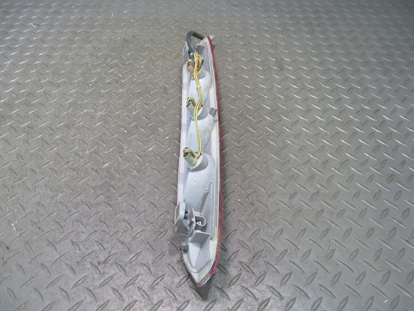 00-05 Toyota MR2 Spyder ZZW30L Rear Third 3RD Brake Light Lamp OEM