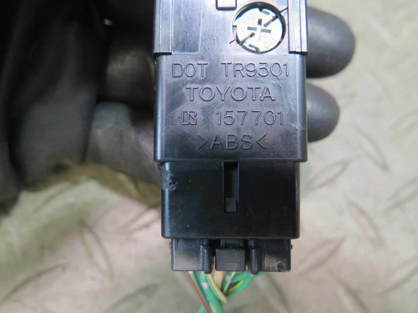 00-05 Toyota MR2 Spyder ZZW30L Emergency Hazard Warning Button Switch OEM