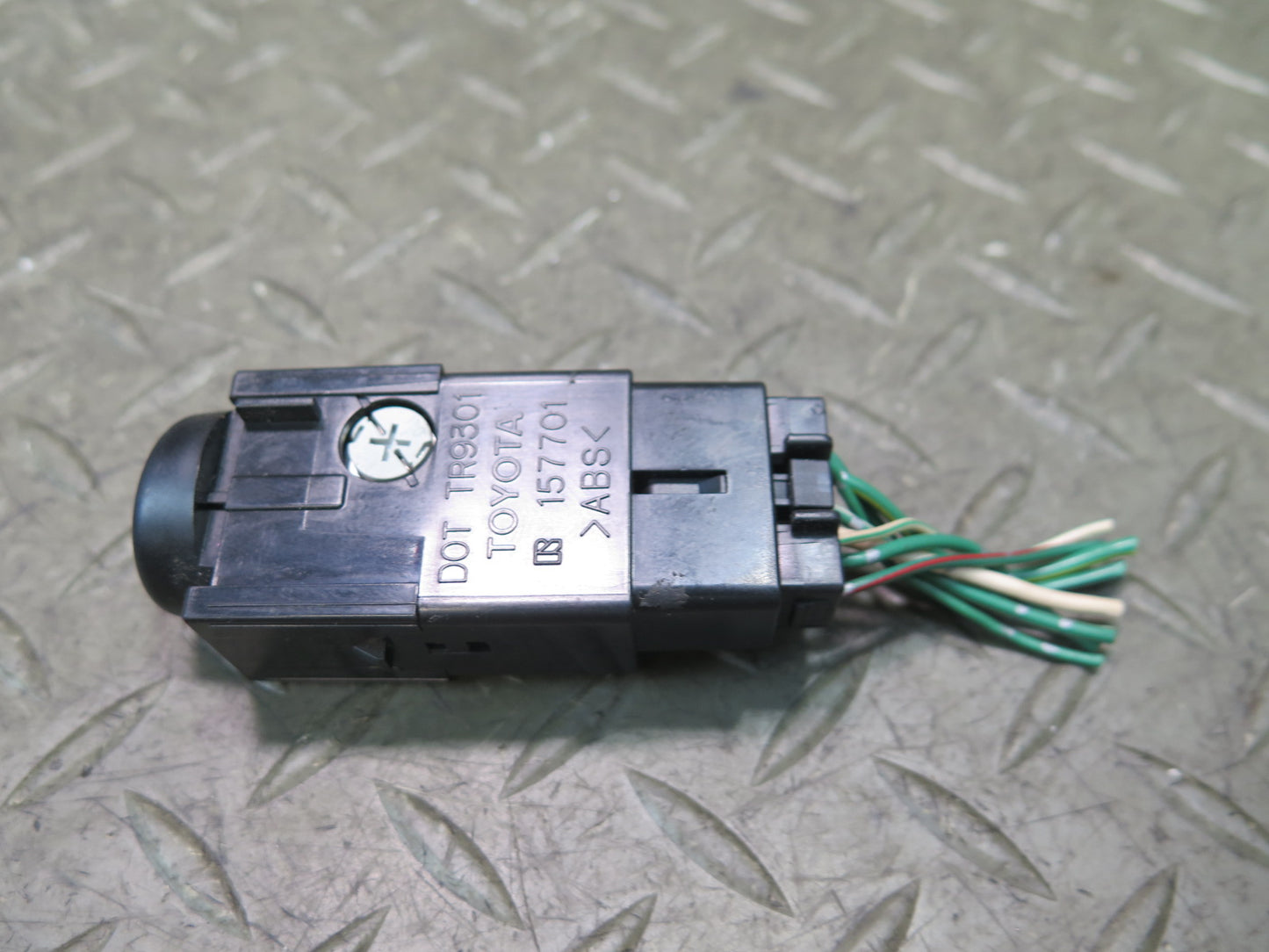 00-05 Toyota MR2 Spyder ZZW30L Emergency Hazard Warning Button Switch OEM