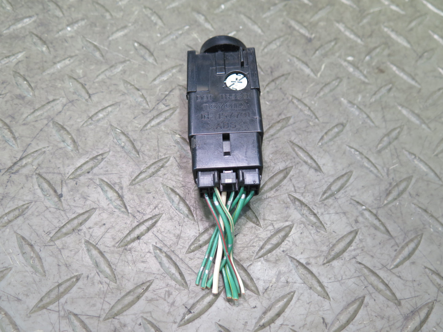 00-05 Toyota MR2 Spyder ZZW30L Emergency Hazard Warning Button Switch OEM