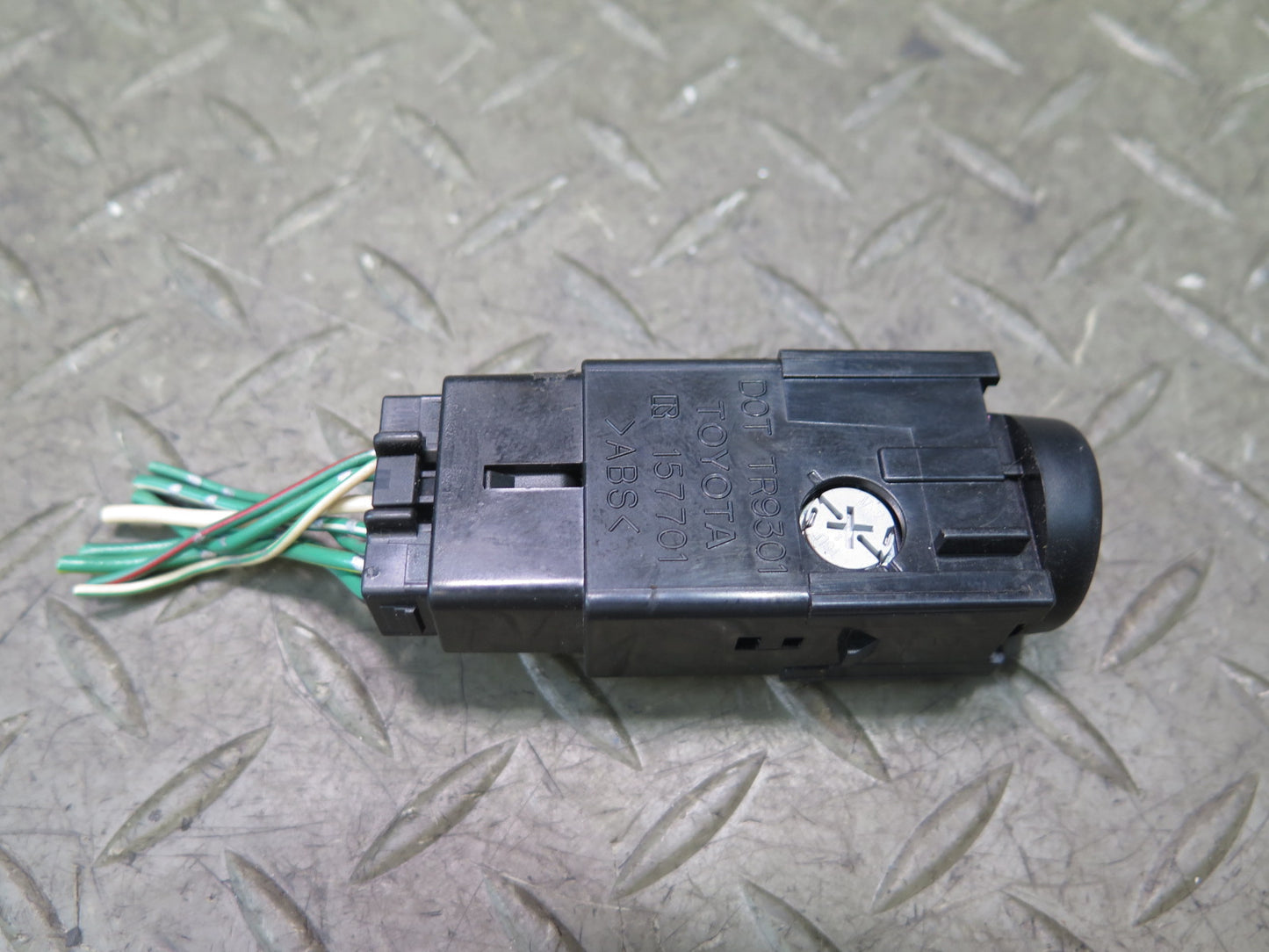 00-05 Toyota MR2 Spyder ZZW30L Emergency Hazard Warning Button Switch OEM