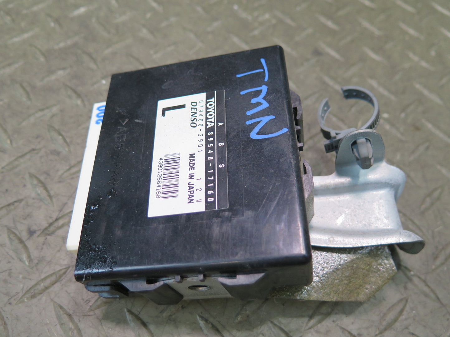 00-02 Toyota MR2 Spyder ZZW30L Anti Lock Brake ABS Control Module OEM