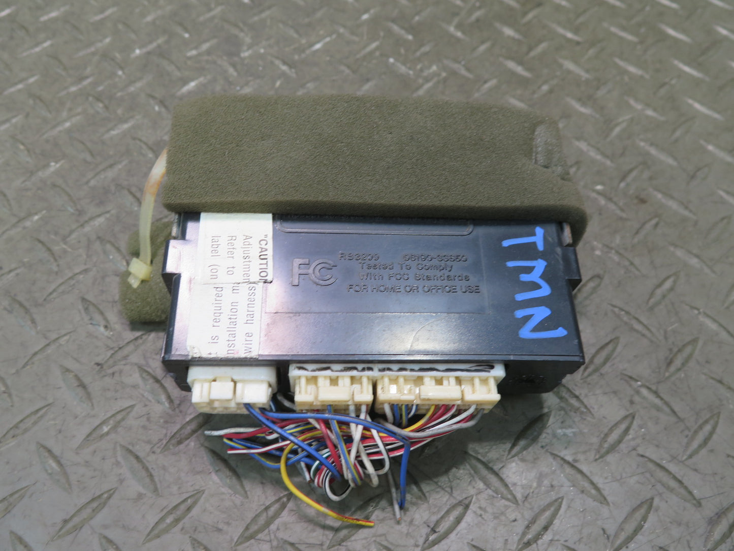 00-05 Toyota MR2 Spyder ZZW30L Anti Theft VIP Security Control Module Unit OEM