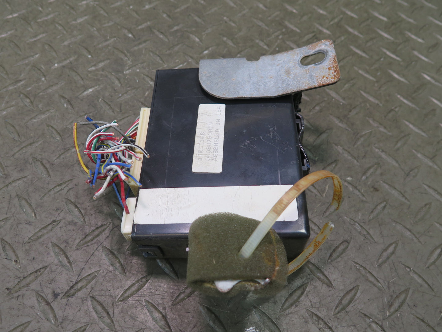 00-05 Toyota MR2 Spyder ZZW30L Anti Theft VIP Security Control Module Unit OEM